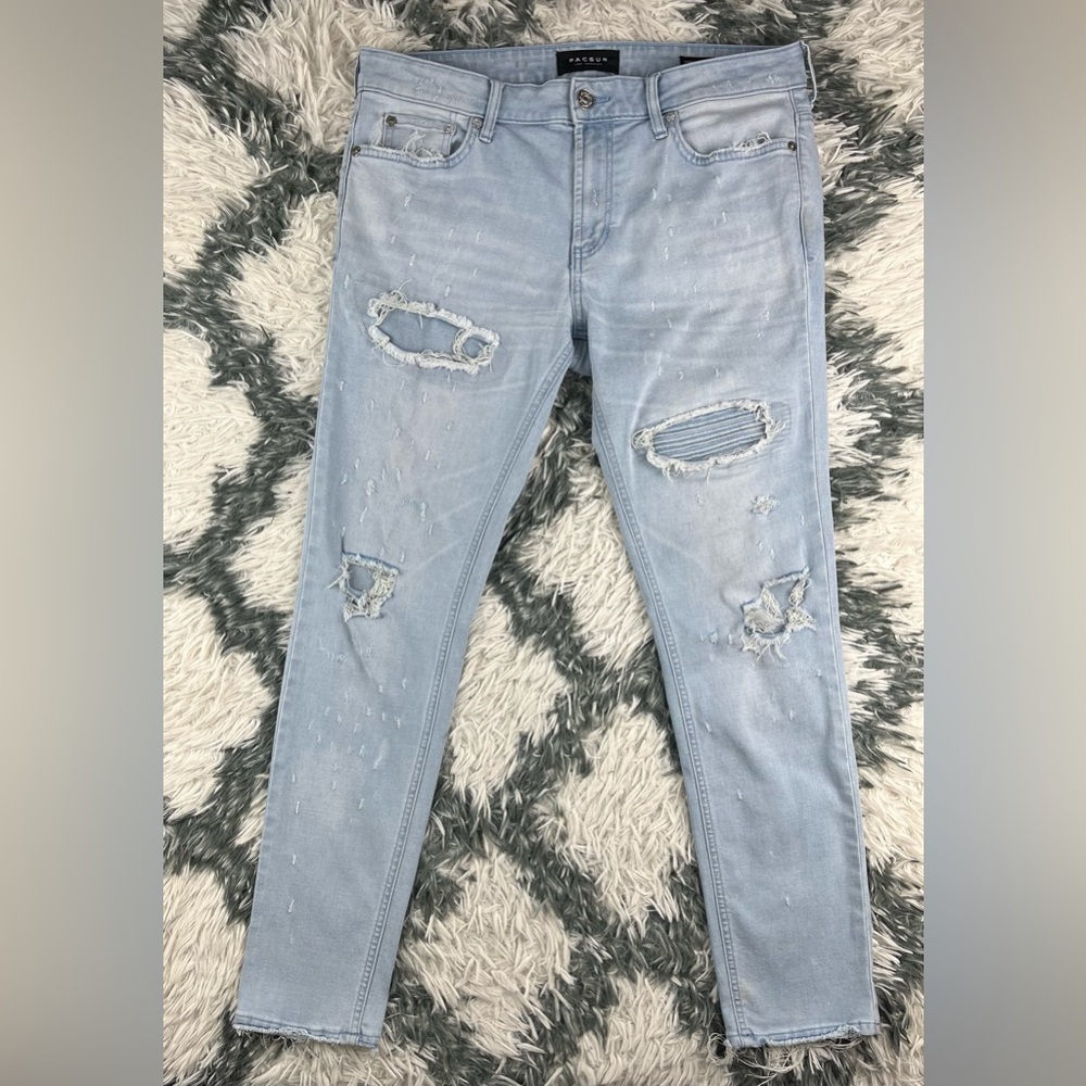PacSun Men’s Light Blue Distressed Skinny Jeans Size 32X30 Stretch